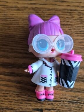 L.O.L. Surprise! Doll with Pink Hair, White Outfit, Black & Pink Cup